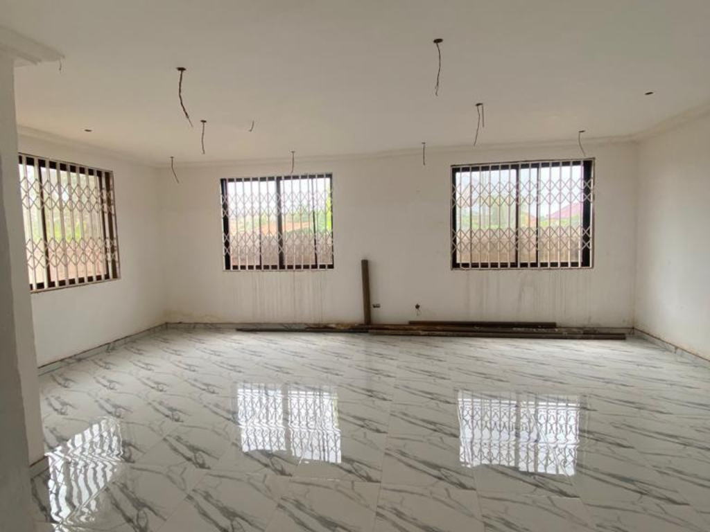 Spacious 6-Bedroom Luxury Home for Sale in East Legon Hills