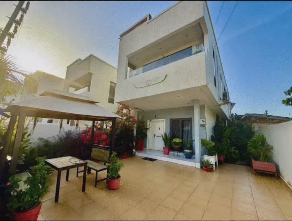 Ma'ati Spa Private 3 Bedroom Guest House