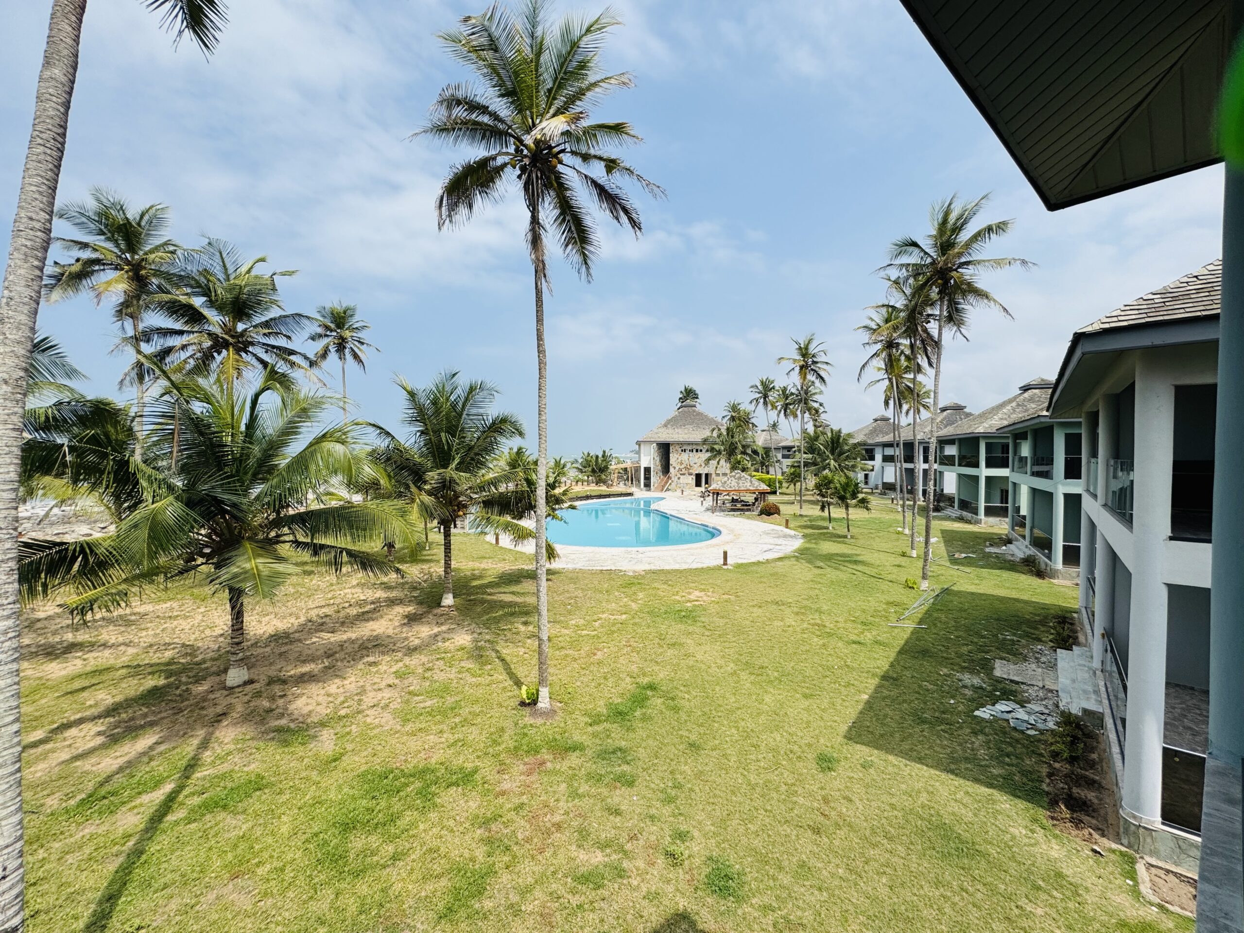 AnoMansa Beach Resort | Oceanfront Short-Stay Living, Elmina Bay