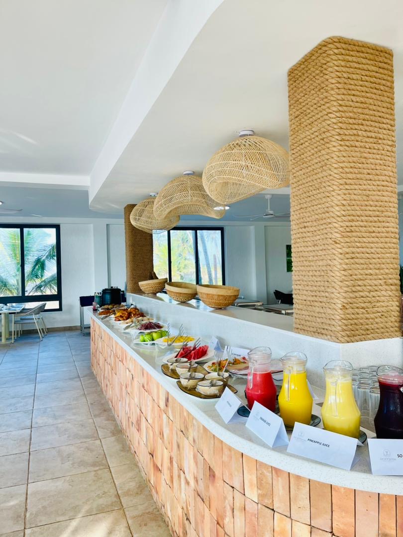 AnoMansa Beach Resort | Oceanfront Short-Stay Living, Elmina Bay