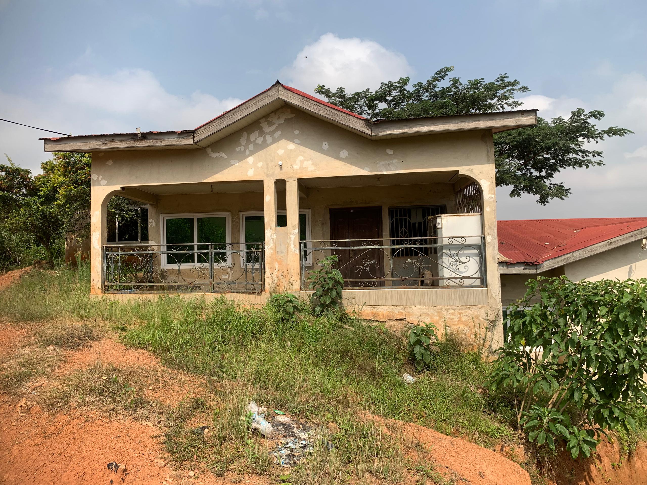 100 x 110 ft ridgy land with building on it for redevelopment