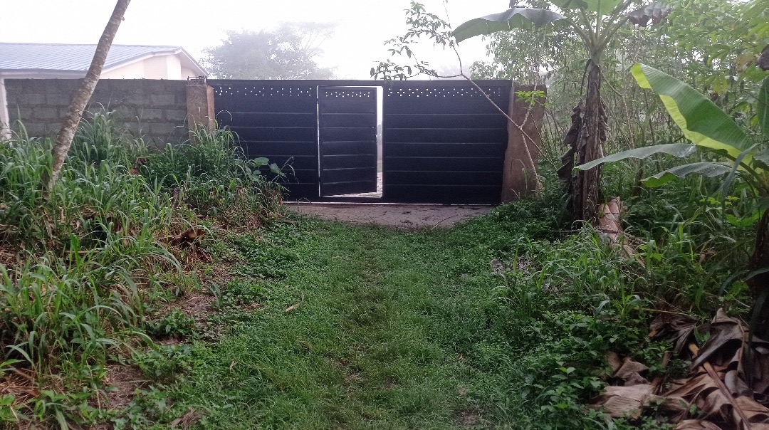 5-Bedroom Home For Sale in Aburi