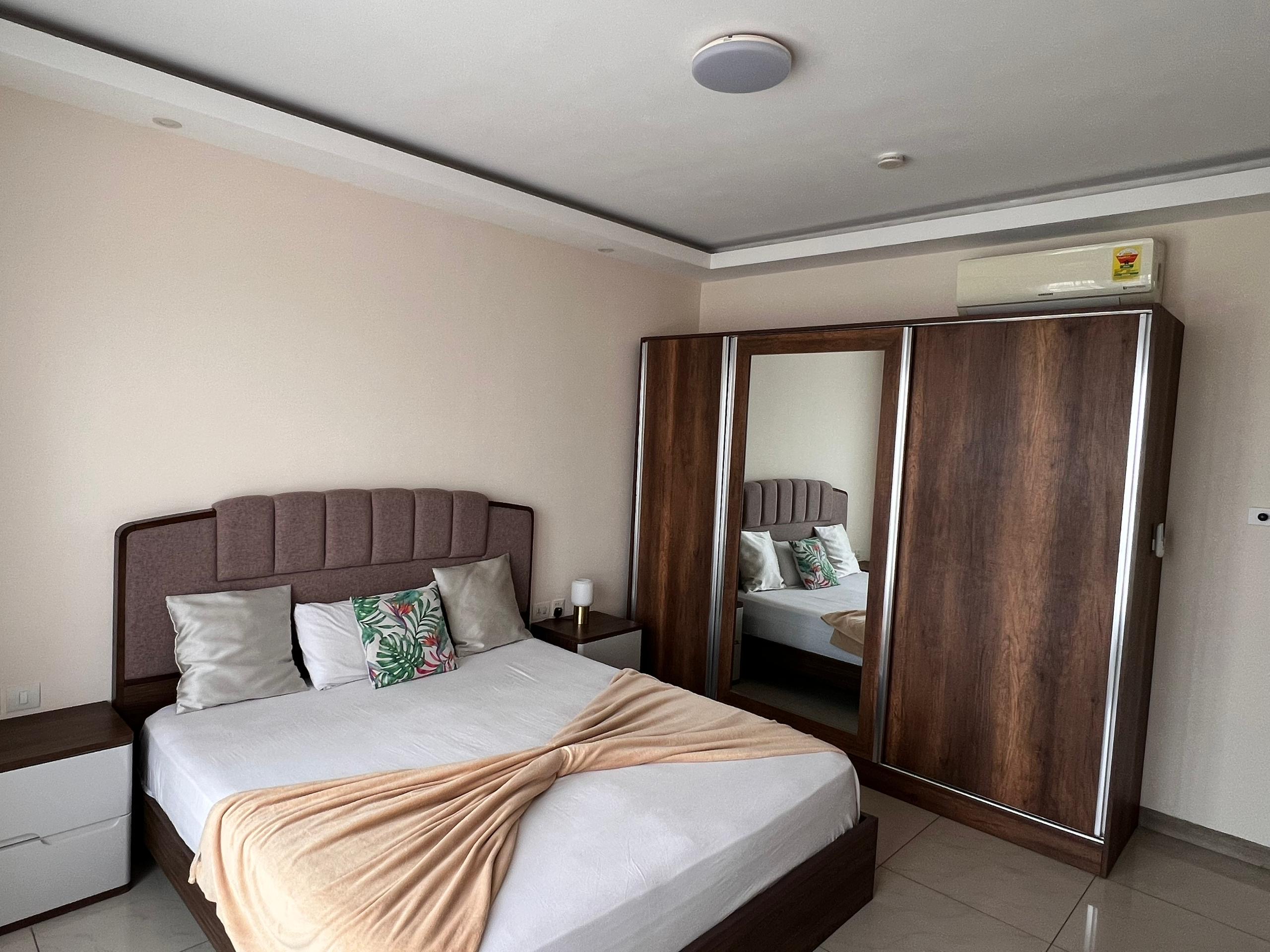 The Ivy Apartments- Exec.2 Bedrooms
